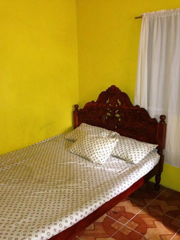 Santa Juliana Bognot Lodge : Alvin Bognot Mt Pinatubo Guesthouse And Tours מראה חיצוני תמונה